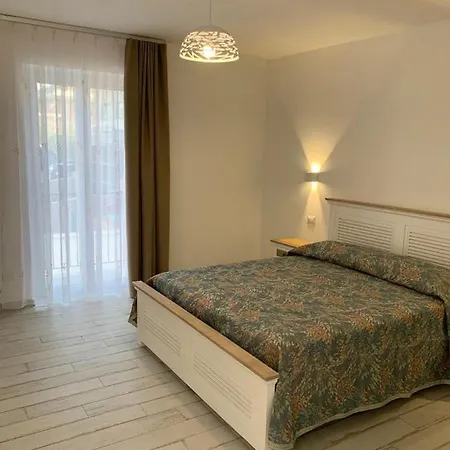 La Casa Di Pietra Pensión