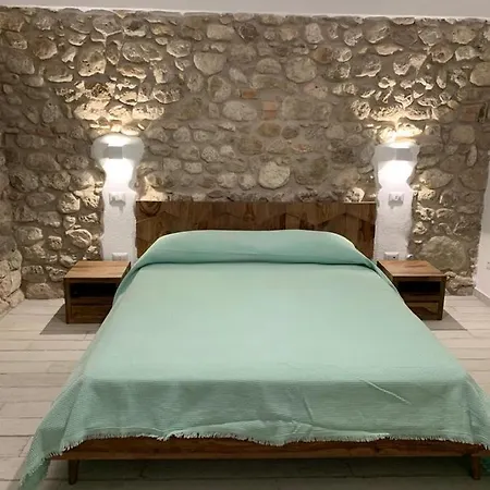 Pensión La Casa Di Pietra Formia