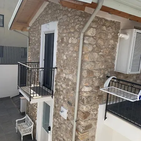 La Casa Di Pietra